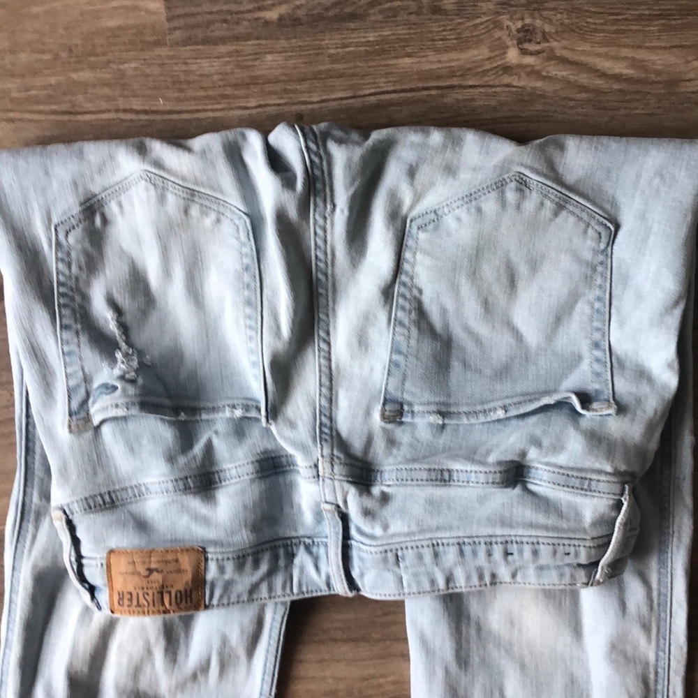 HOLISTER BOYFRIEND JEANS